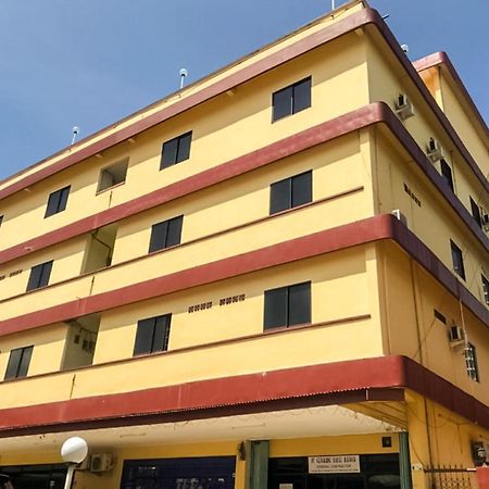 Oyo 3372 Hotel Pelita Terang Nagoya Esterno foto