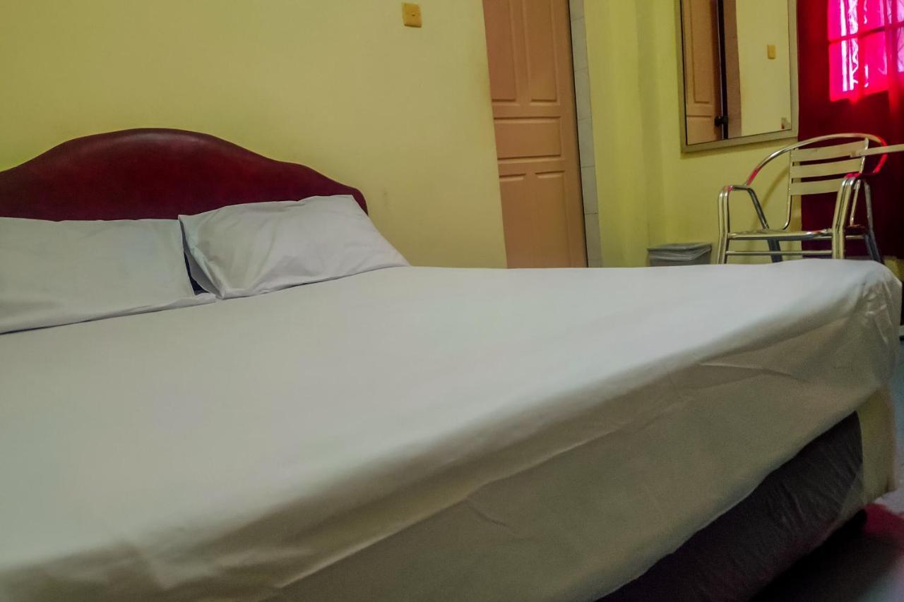 Oyo 3372 Hotel Pelita Terang Nagoya Esterno foto