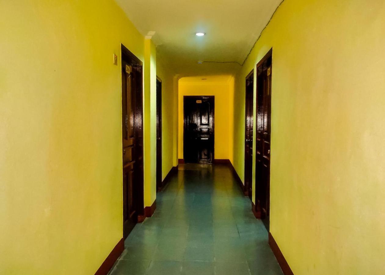 Oyo 3372 Hotel Pelita Terang Nagoya Esterno foto