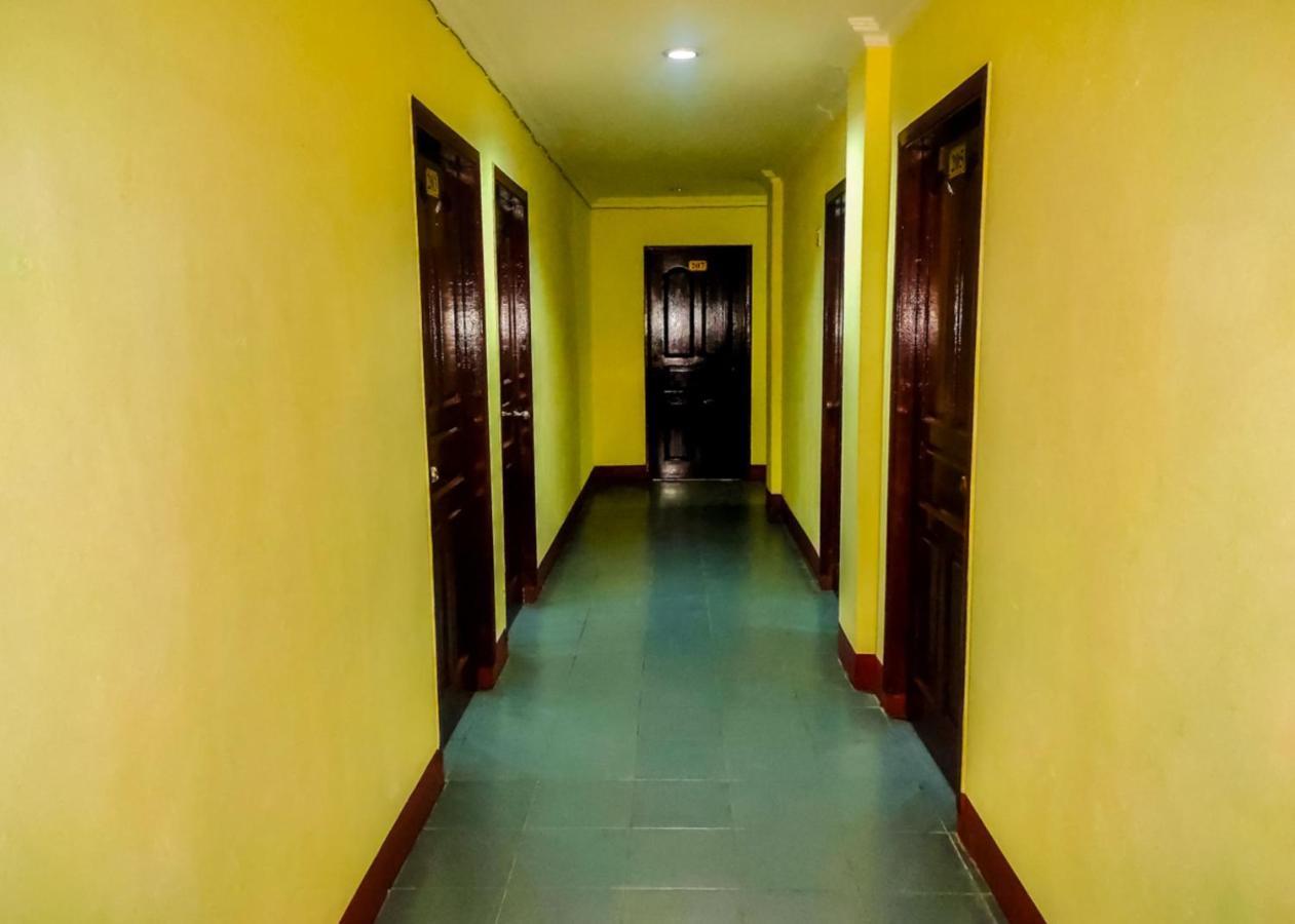 Oyo 3372 Hotel Pelita Terang Nagoya Esterno foto